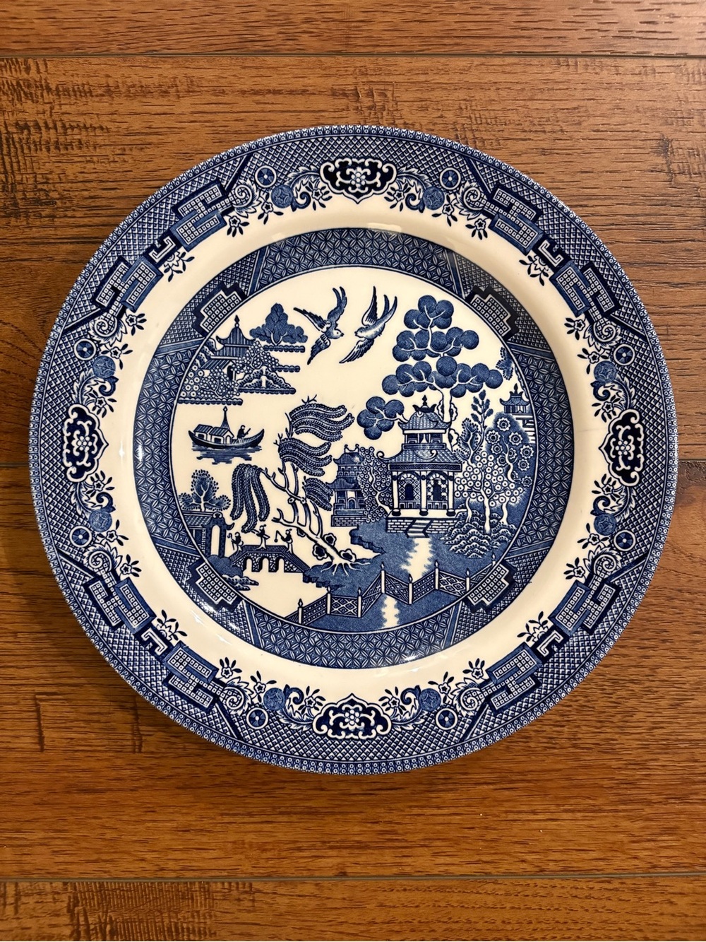Churchill Blue Willow Set of 4 Dinner Plates 10.25” Made in England